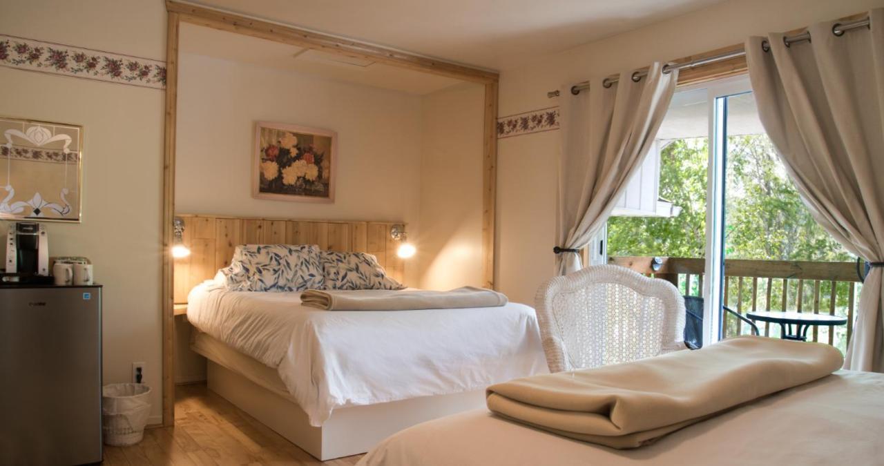 Auberge Maison Gauthier Тадусак Екстериор снимка