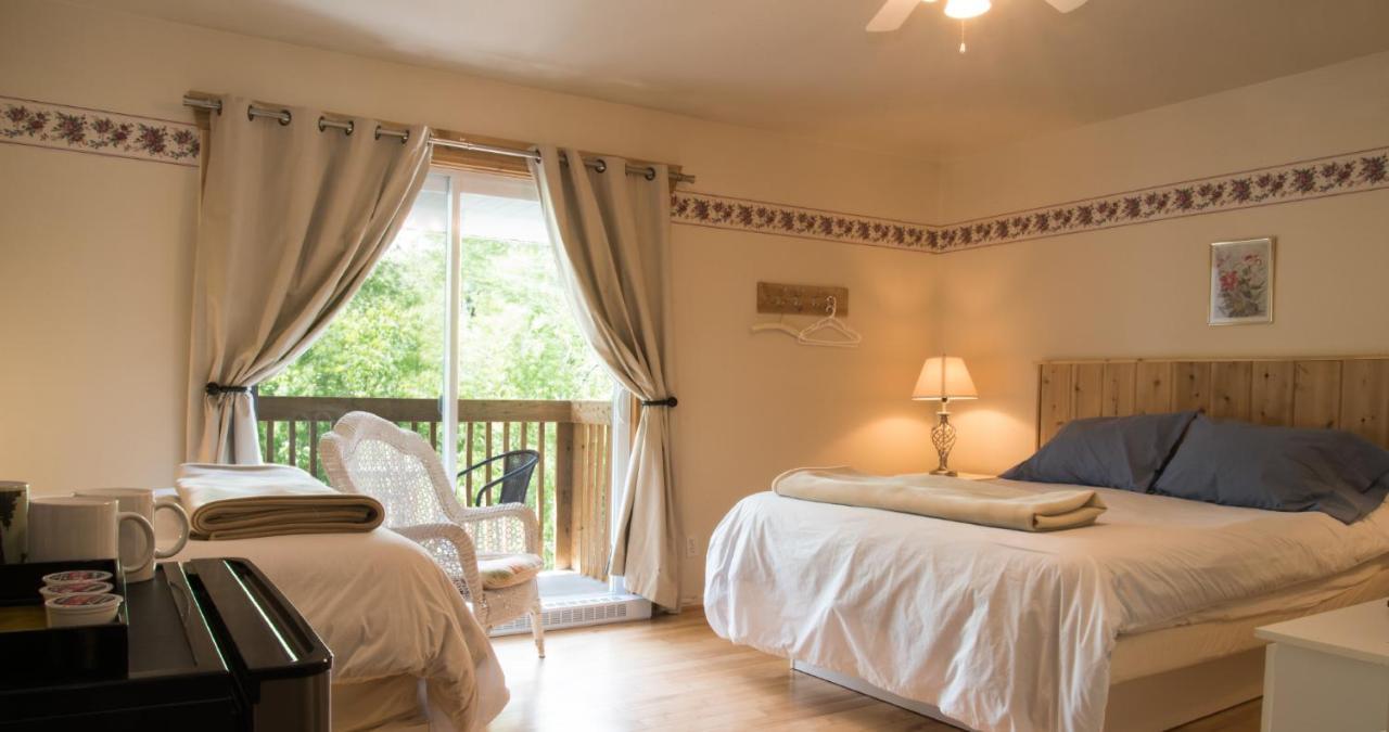 Auberge Maison Gauthier Тадусак Екстериор снимка