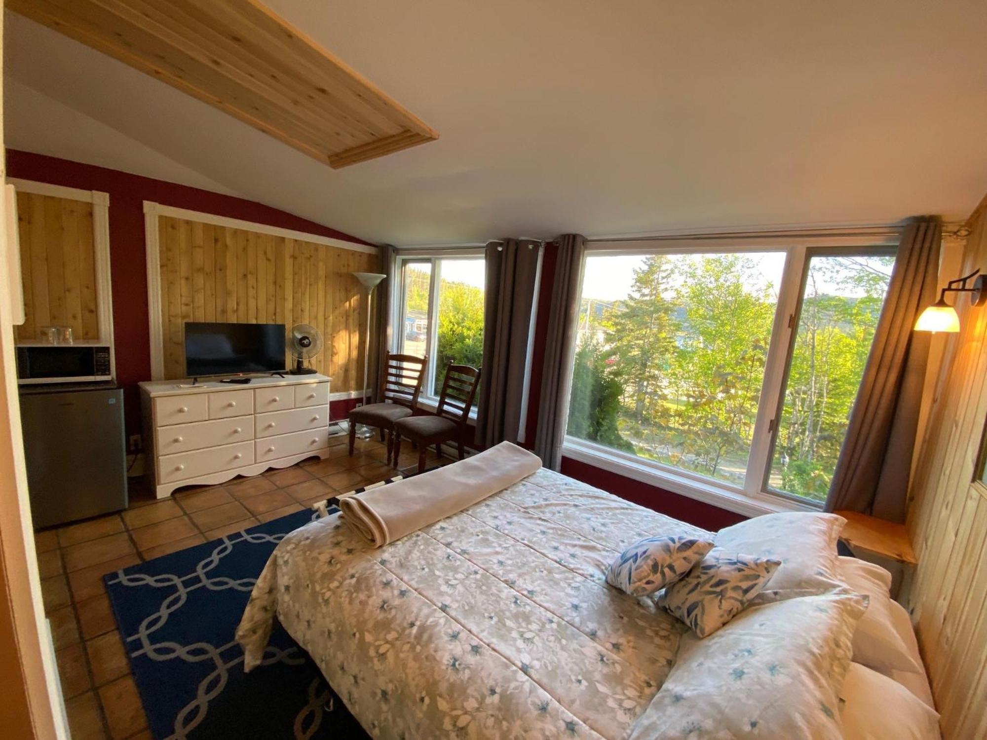 Auberge Maison Gauthier Тадусак Екстериор снимка