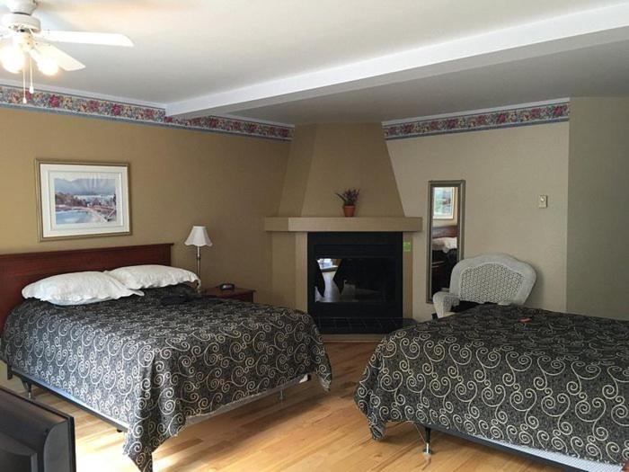 Auberge Maison Gauthier Тадусак Екстериор снимка