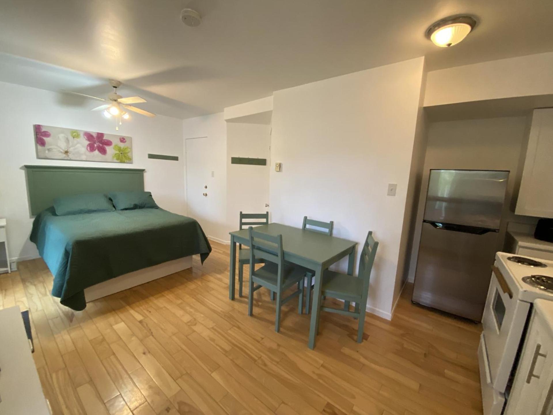Auberge Maison Gauthier Тадусак Екстериор снимка